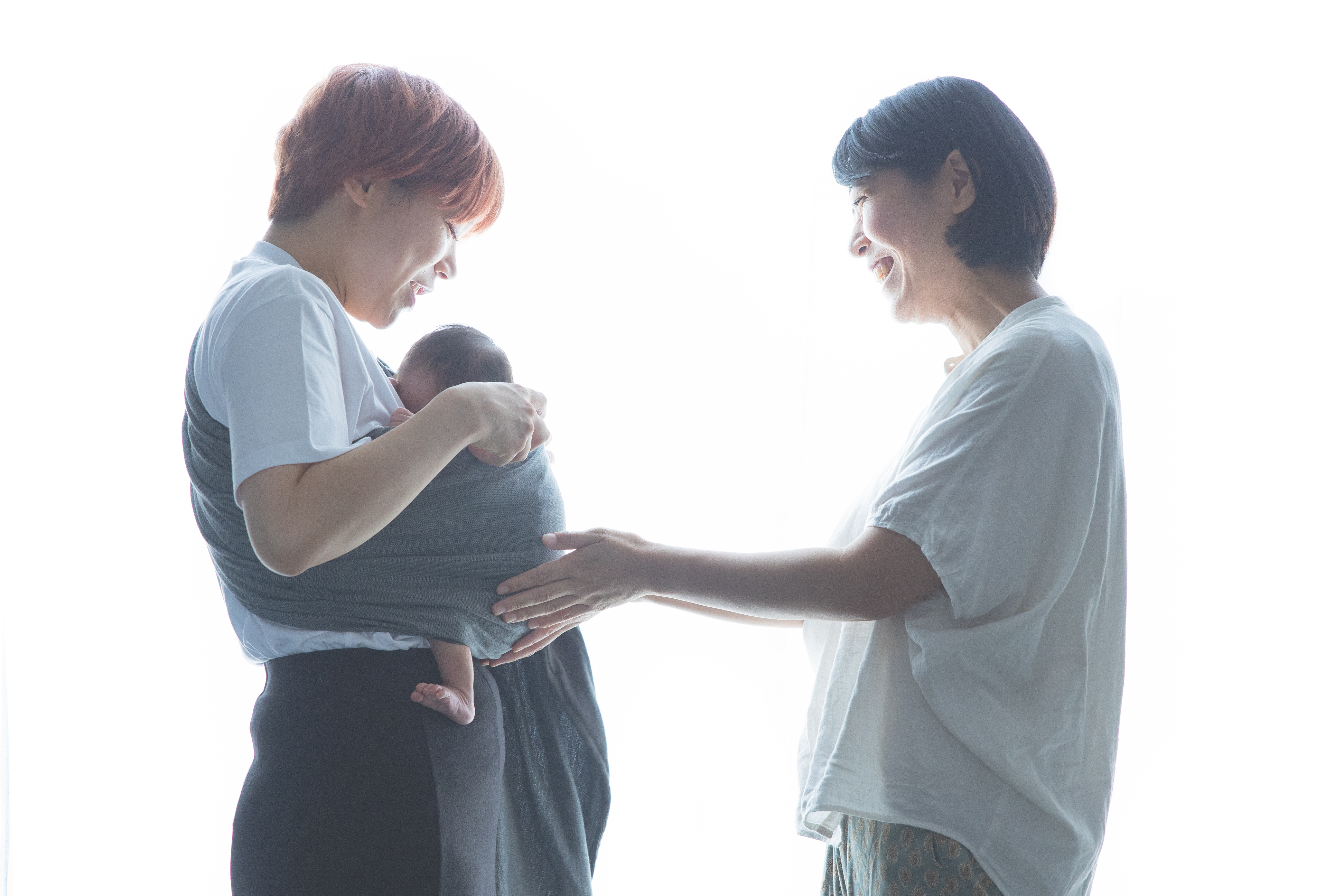 助産師さんとコラボ✨おんぶと抱っこで親子フォト